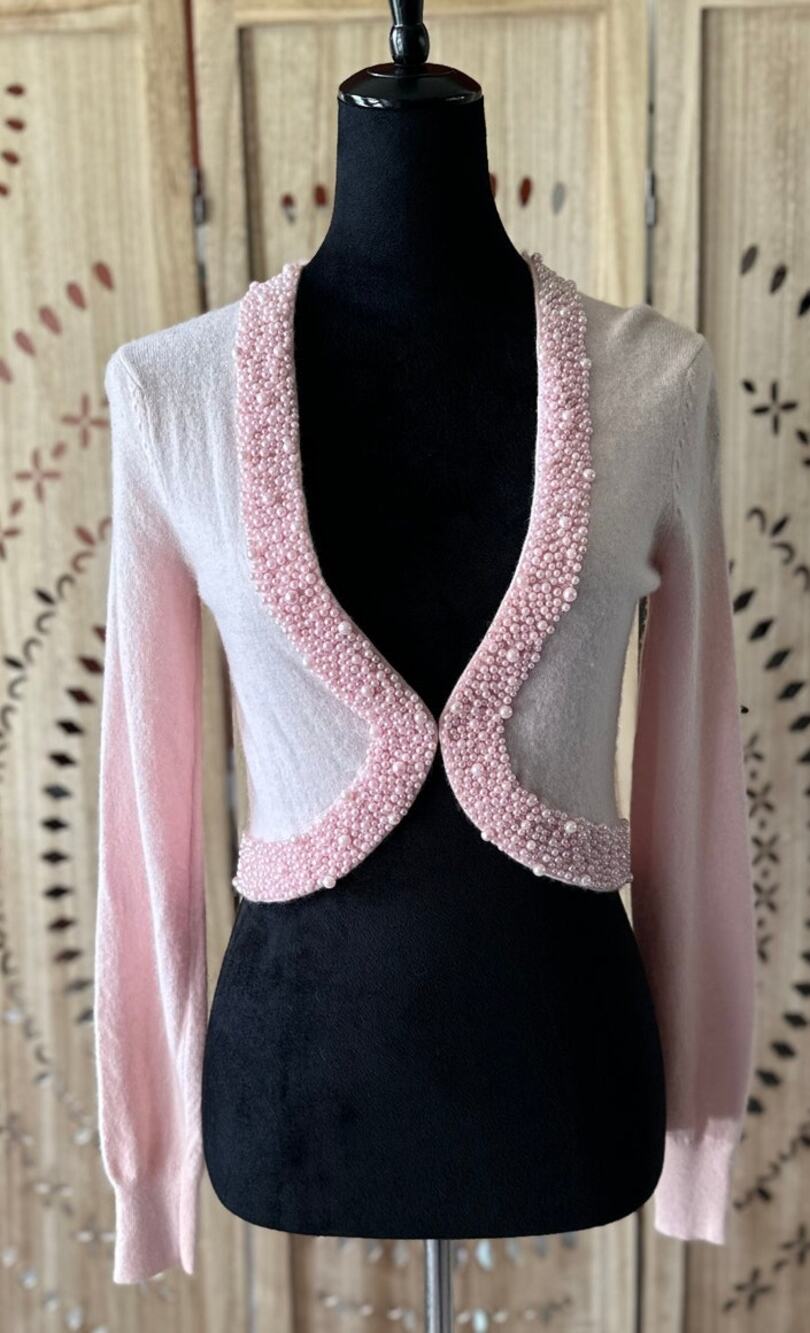 CACHE Pearl Trim Cashmere Blend Cropped Cardigan in Pale Pink Size S